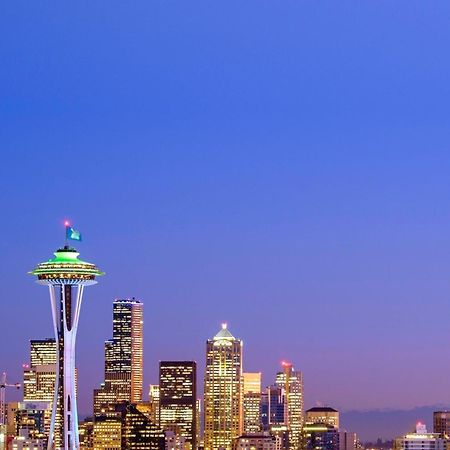 Astra Hotel, Seattle, A Tribute Portfolio Hotel By Marriott Ngoại thất bức ảnh